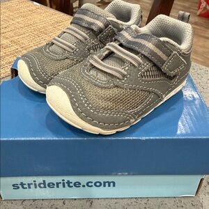 Boy’s Stride Rite Slip On Sneakers